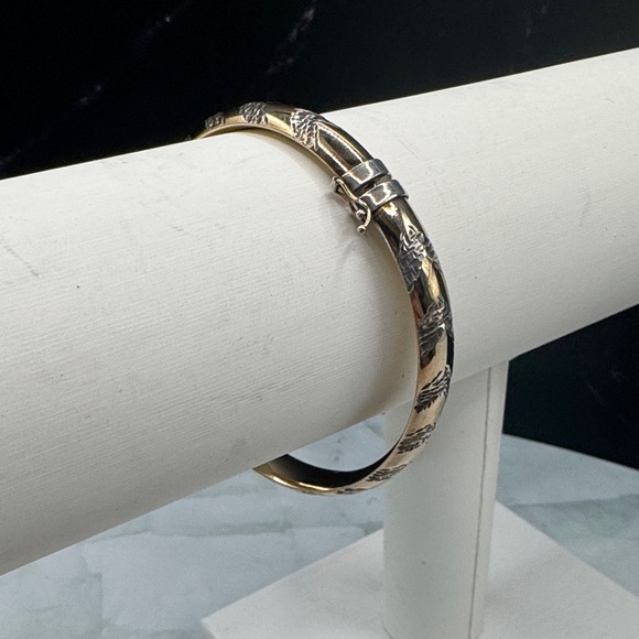 Gold Two-Tone Floral Engraved Hinged Bracelet - Picture 2 of 4